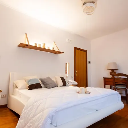 Casa Gagliardi Bed & Breakfast *