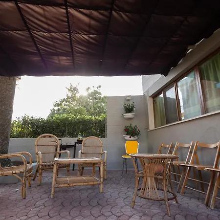 Casa Gagliardi Bed and Breakfast Ματέρα