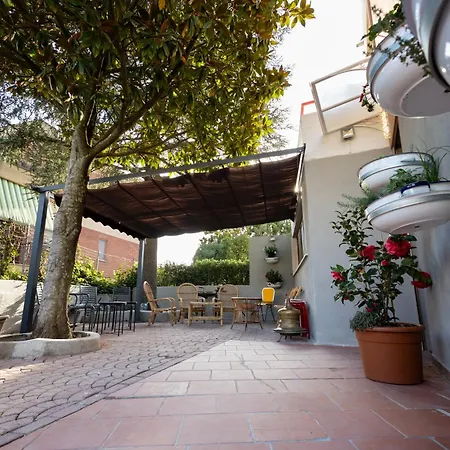 Casa Gagliardi Bed and Breakfast 4*