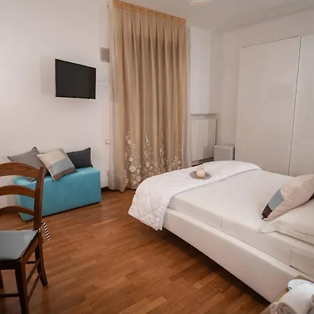 Casa Gagliardi Bed & Breakfast 4*